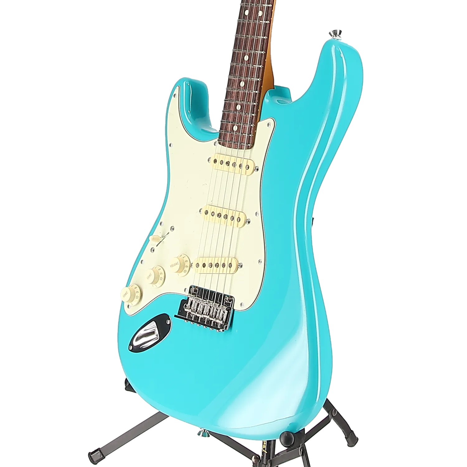 American Professional II Stratocaster Left-Hand, Rosewood Fingerboard, Miami Blue (EC6) (75741) - Image 4