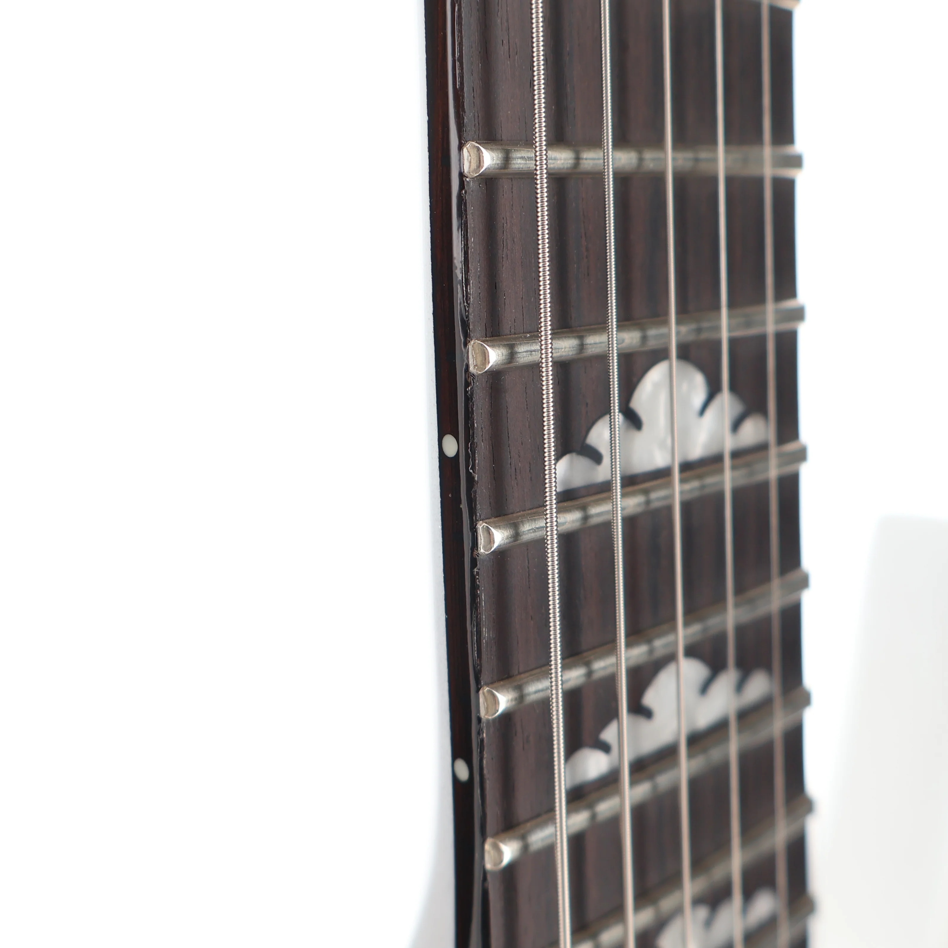 BC Rich Rich "B" Legacy 2023, Nyatoh Body, Pearl White, Dual Humbuckers, Professional Setup (SR) (40206) - Image 7
