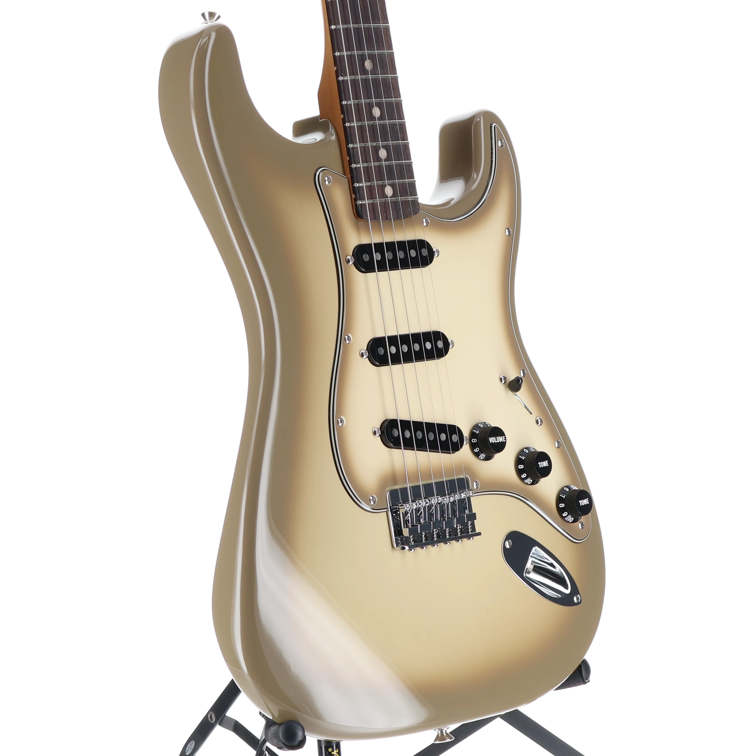 Fender 70th Anniversary Antigua Stratocaster, Antigua, Stage Ready (D13) (42281) - Image 3