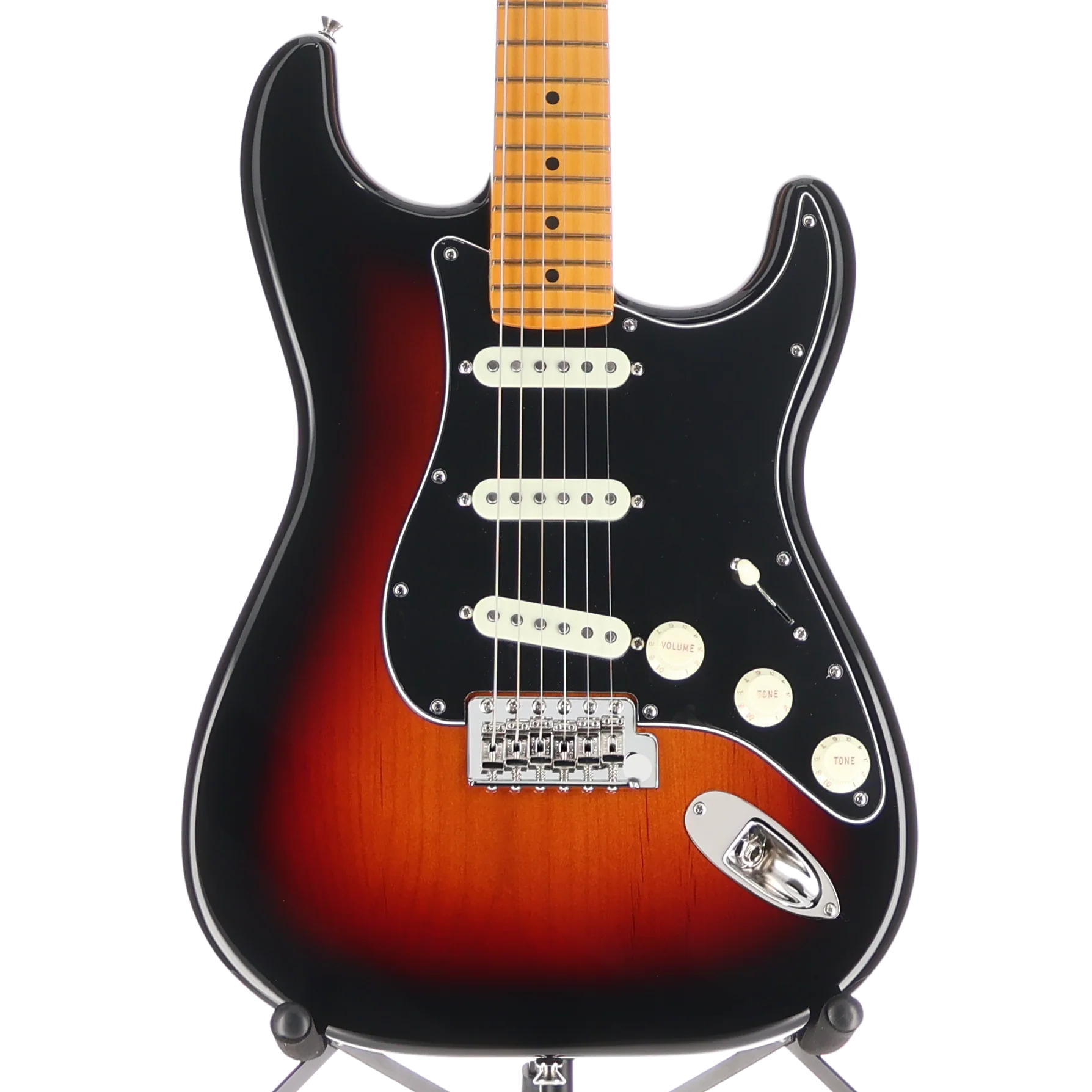 Fender American Professional Classic Stratocaster, Maple Fingerboard, 3-Color Sunburst (M7) (02645)
