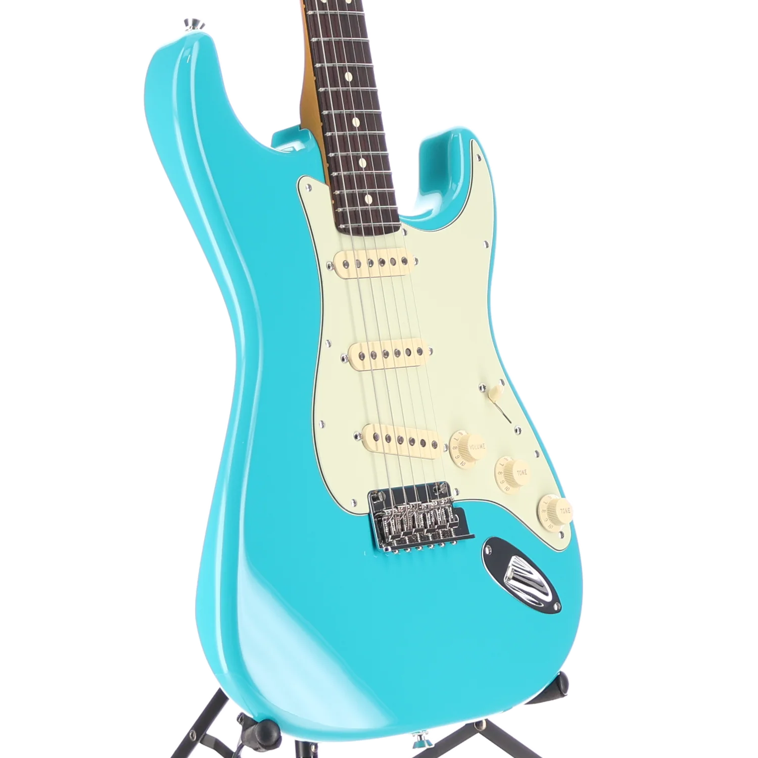 Fender American Professional II Stratocaster, Rosewood Fingerboard, Miami Blue (RC4) (28579) - Image 3