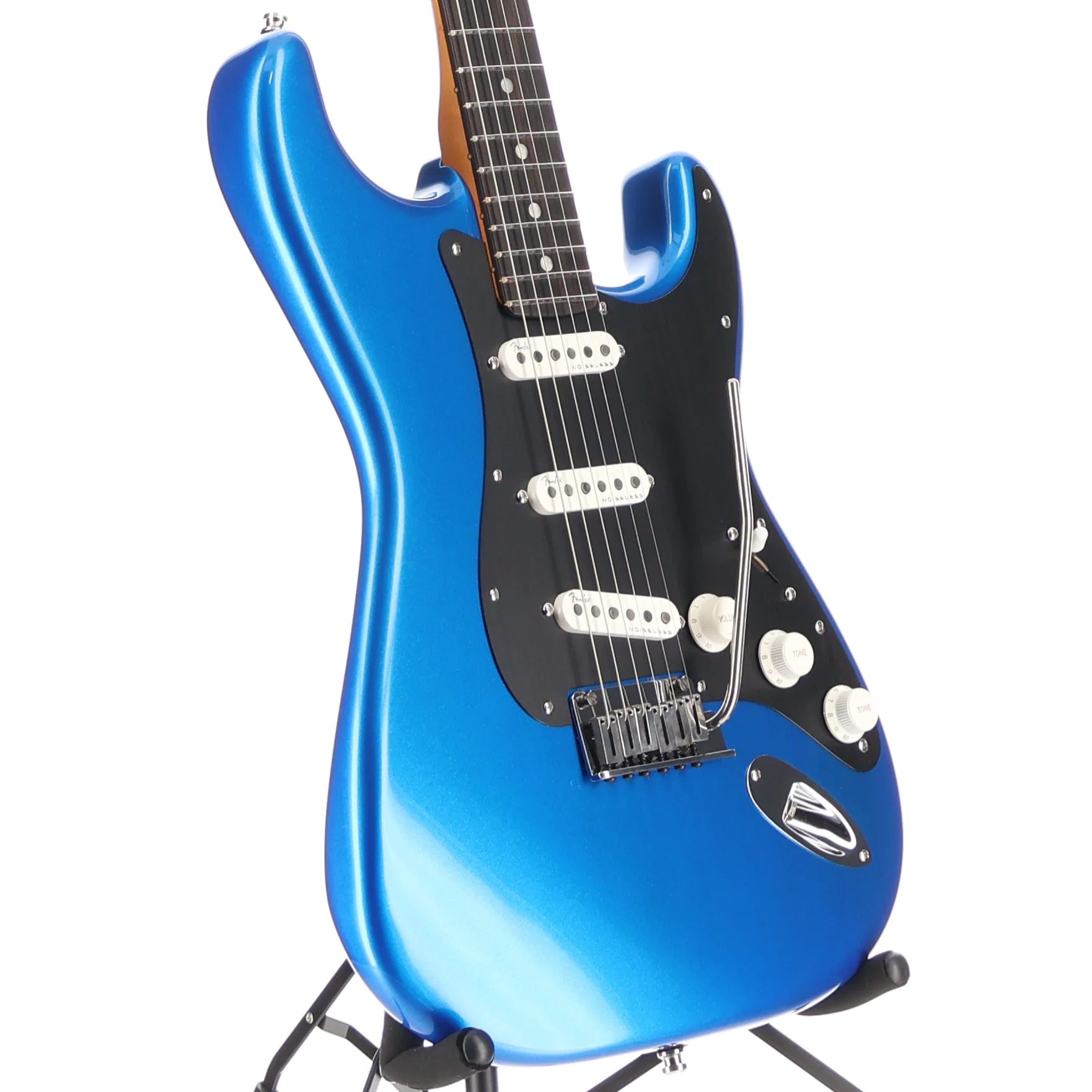 Fender American Ultra II Stratocaster, Ebony Fingerboard, Noble Blue (D5) (06690) - Image 3