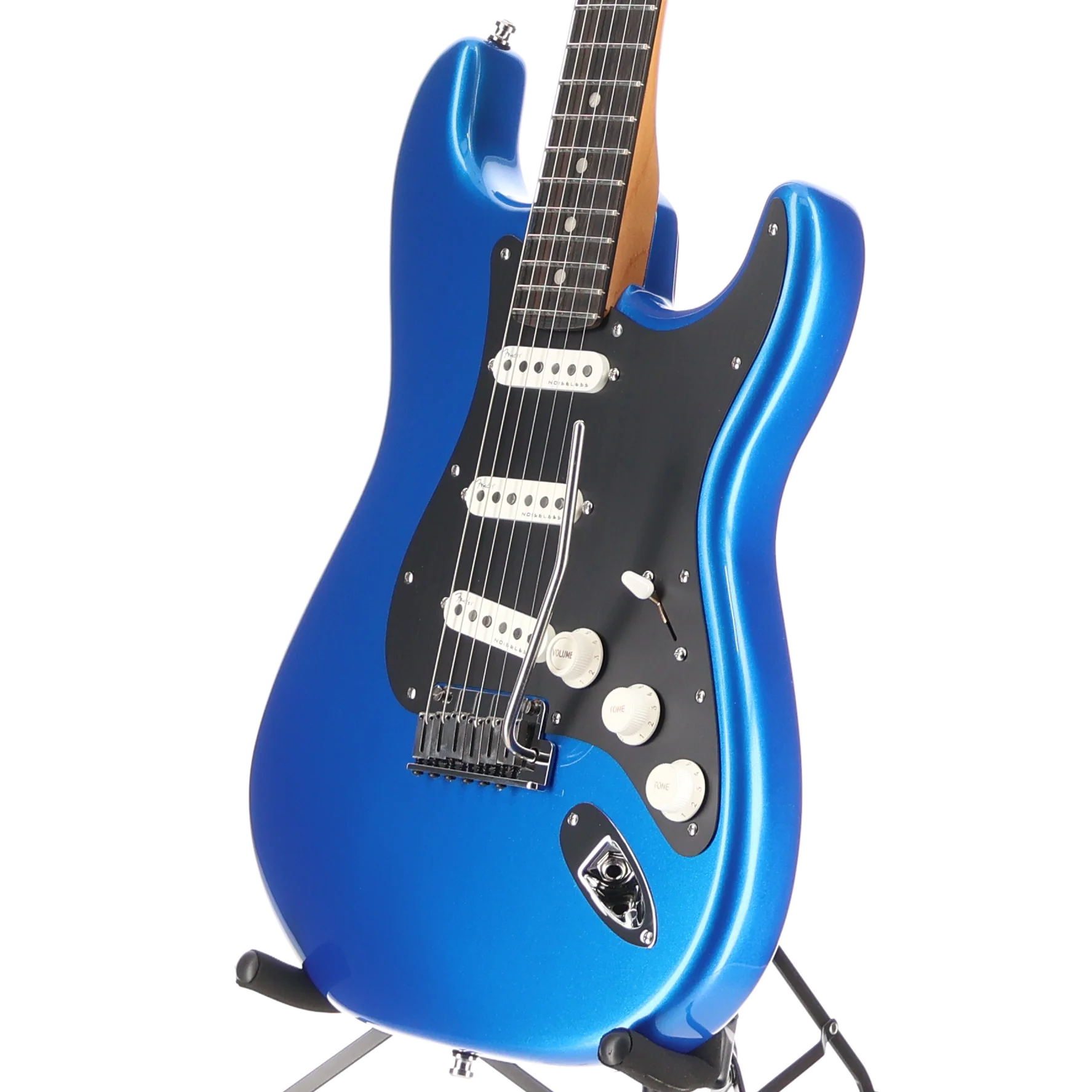 Fender American Ultra II Stratocaster, Ebony Fingerboard, Noble Blue (RC2) (25701) - Image 4