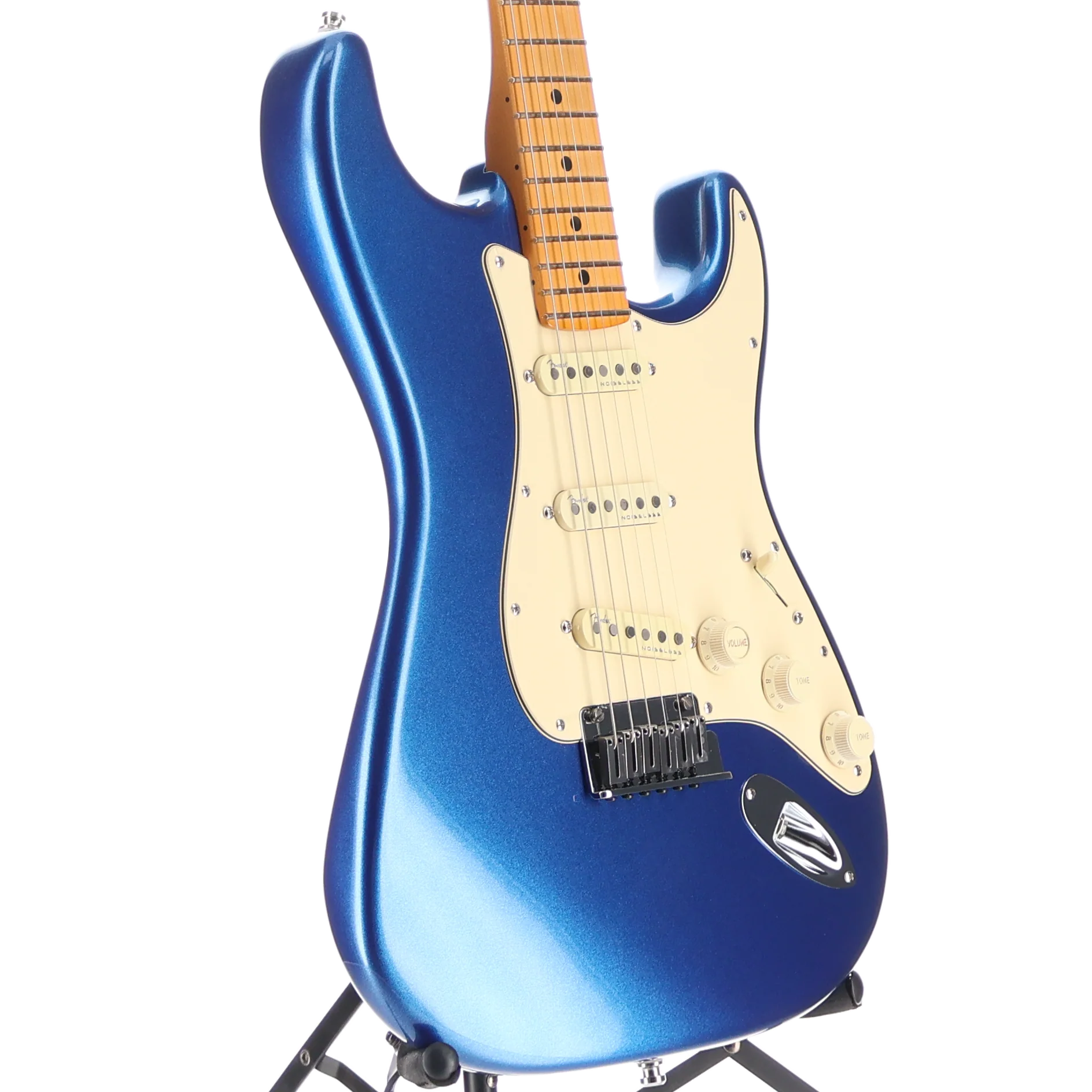 Fender American Ultra Stratocaster, Cobra Blue, Stage Ready (RC2) (17495) - Image 3