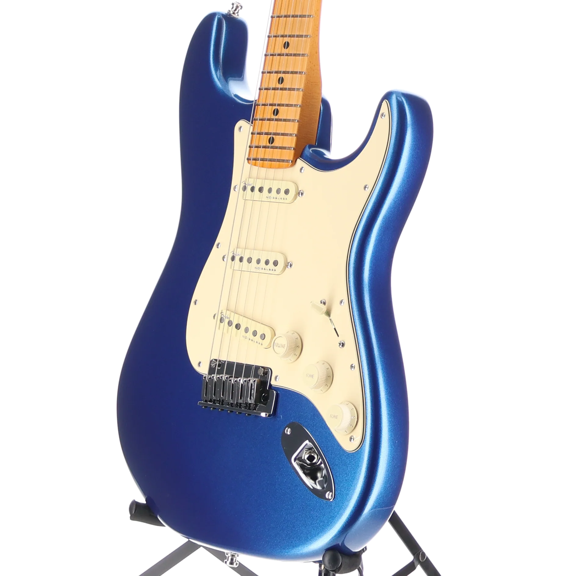 Fender American Ultra Stratocaster, Cobra Blue, Stage Ready (RC2) (17495) - Image 4