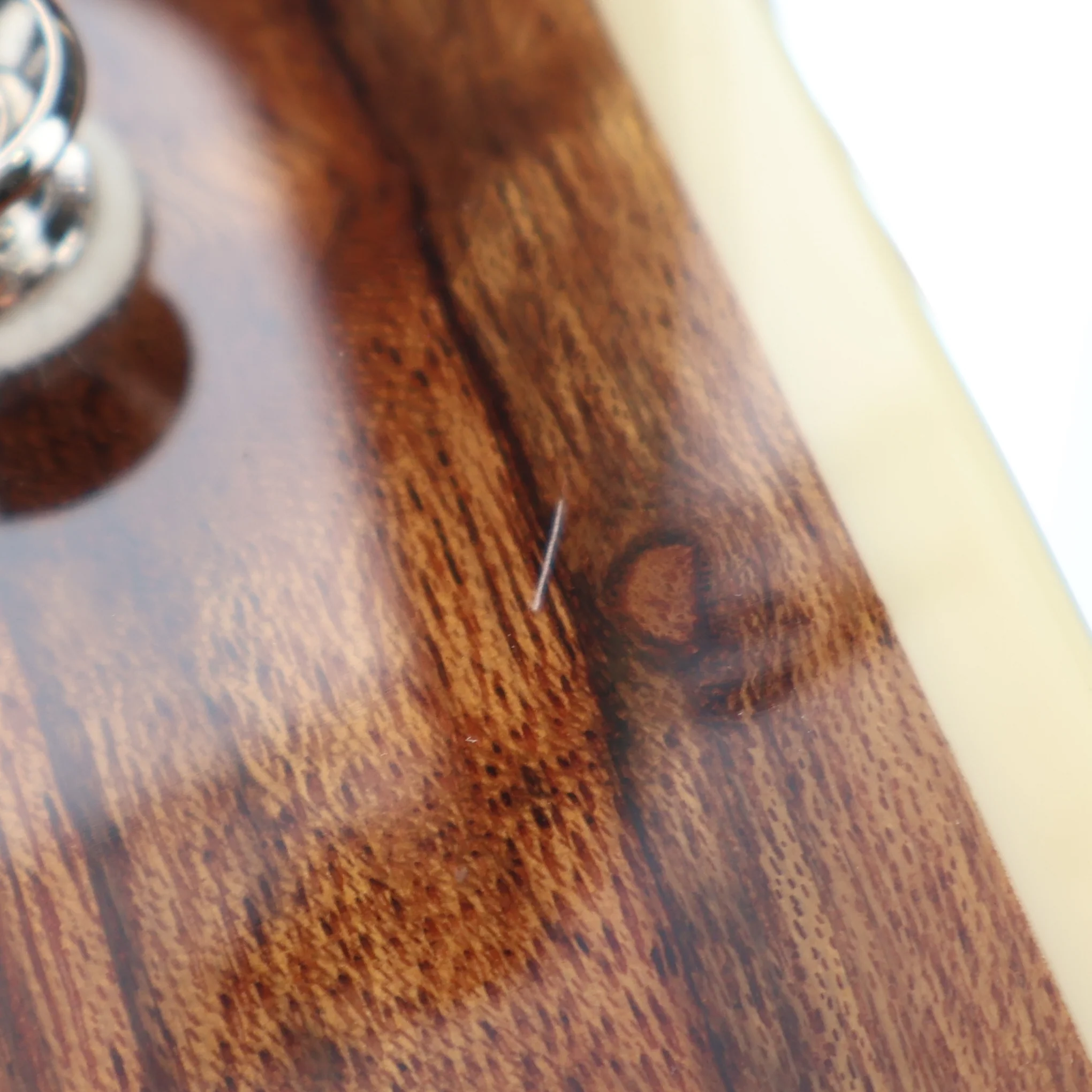 Fender California Vintage Palomino with Case, Gold Pickguard, Aged Natural (R3) (04158) - Image 7