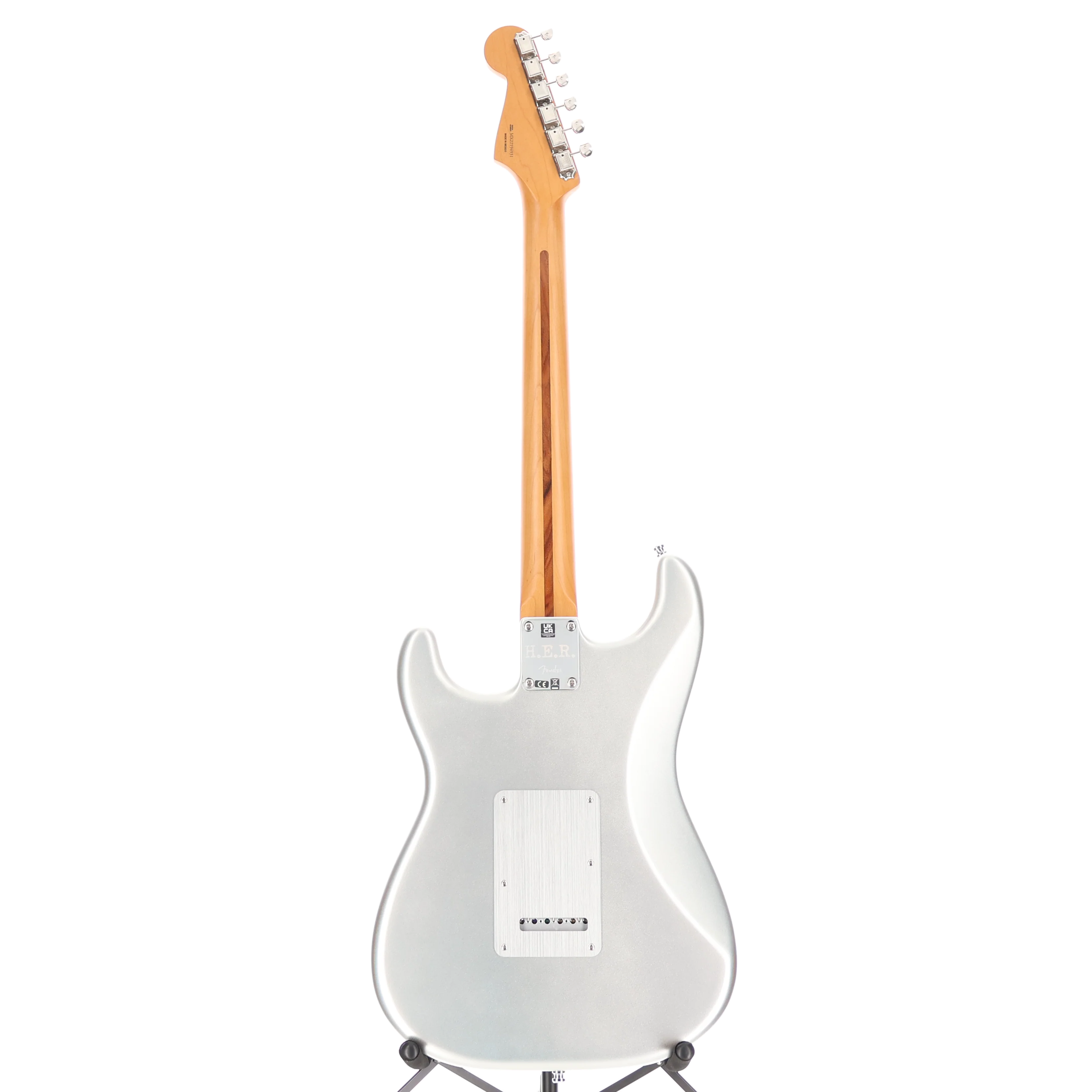 Fender H.E.R. Stratocaster, Chrome Glow, Maple Fingerboard, Professional Setup (G7) (94931) - Image 6
