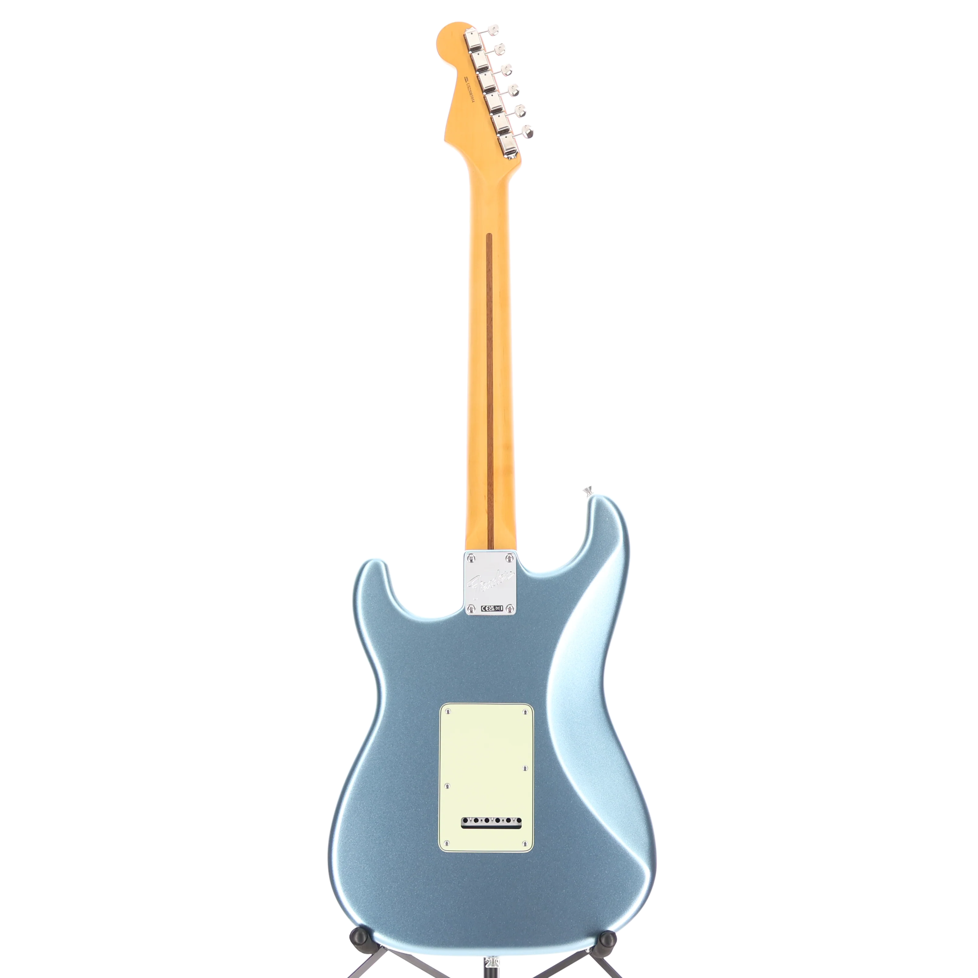 Fender Limited Edition American Professional Classic Stratocaster, Rosewood Fingerboard, Mystic Ice Blue Metallic (G5) (85954) - Image 6