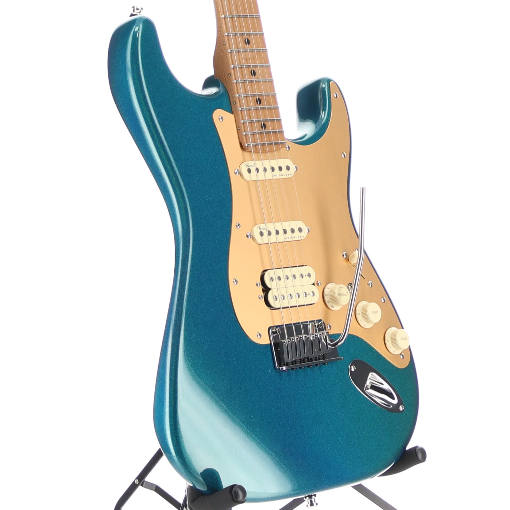 Fender Limited Edition American Ultra II Stratocaster HSS, Roasted Maple Fingerboard, Aurora (T9) (01586) - Image 3