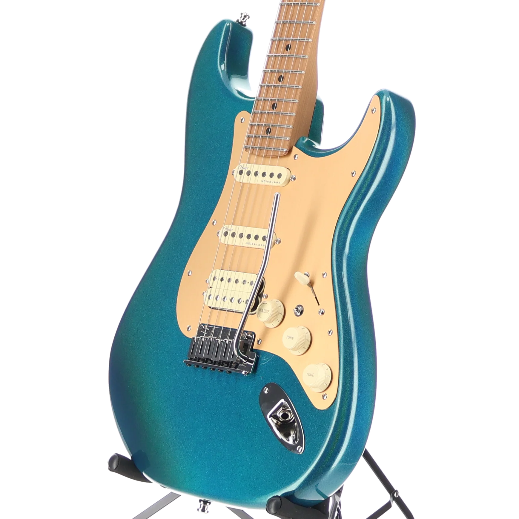 Fender Limited Edition American Ultra II Stratocaster HSS, Roasted Maple Fingerboard, Aurora (X8) (03398) - Image 4
