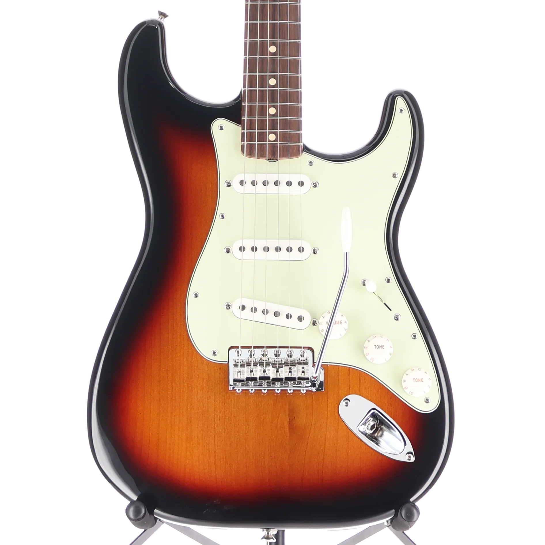 Fender Vintera II '60s Stratocaster, Rosewood Fingerboard, 3-Color Sunburst (S9) (83450)