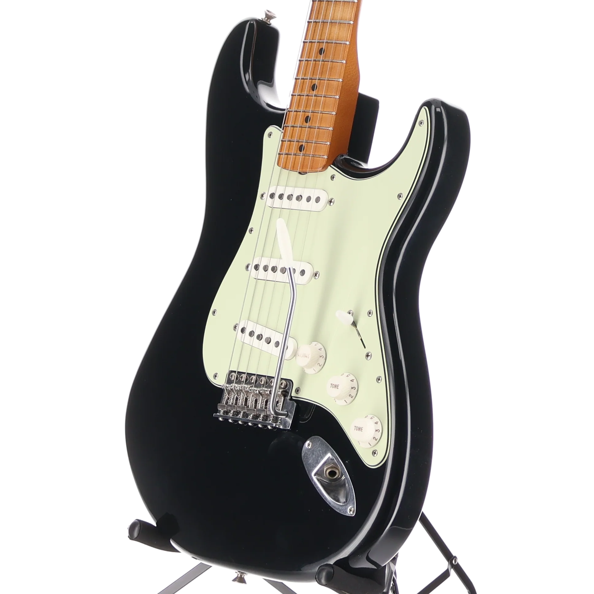 Fender Vintera® II Road Worn® '60s Stratocaster, Black, Plays Great (RC3) (96387) - Image 4