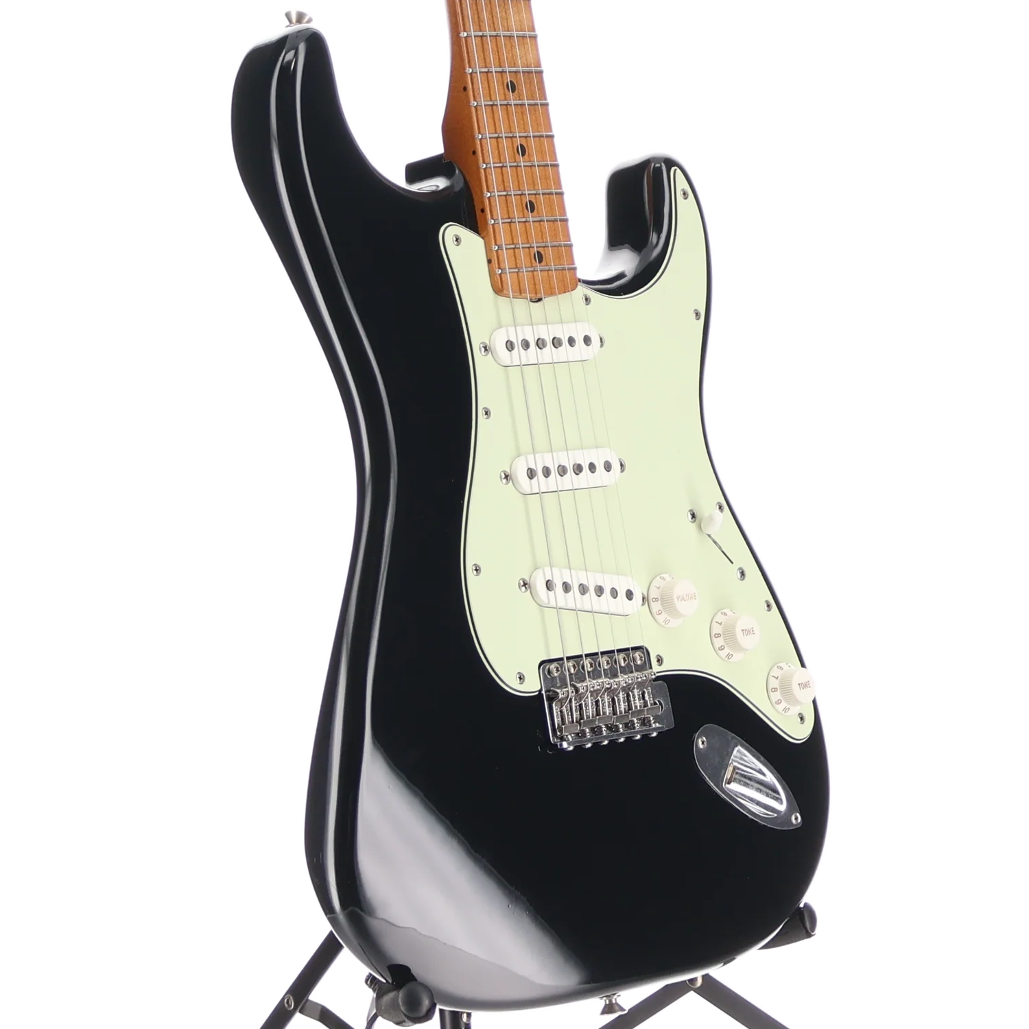 Fender Vintera® II Road Worn® '60s Stratocaster®, Black, Professional Setup (RC2) (01680) - Image 3