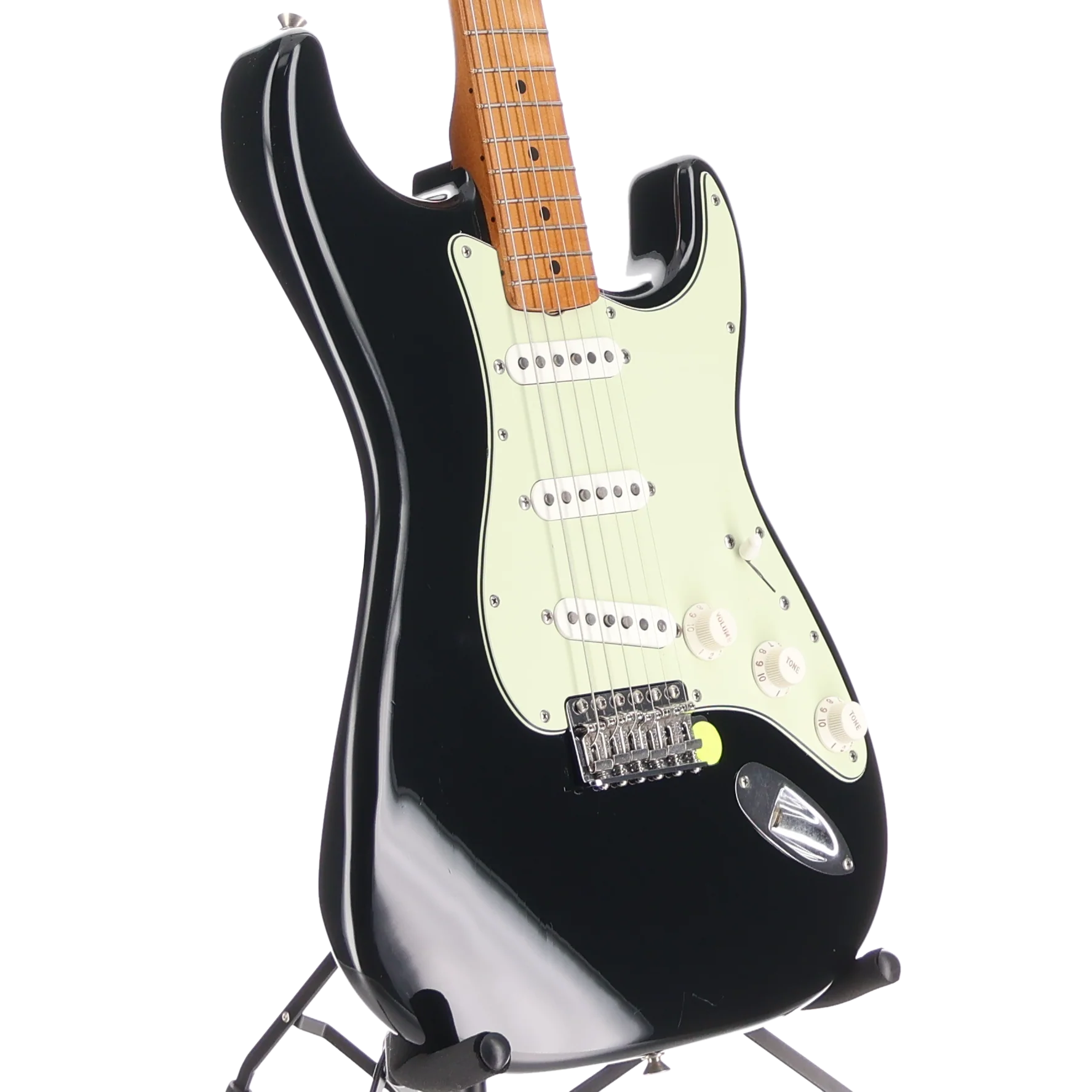 Fender Vintera II Road Worn '60s Stratocaster, Maple Fingerboard, Black (RP) (82306) - Image 3