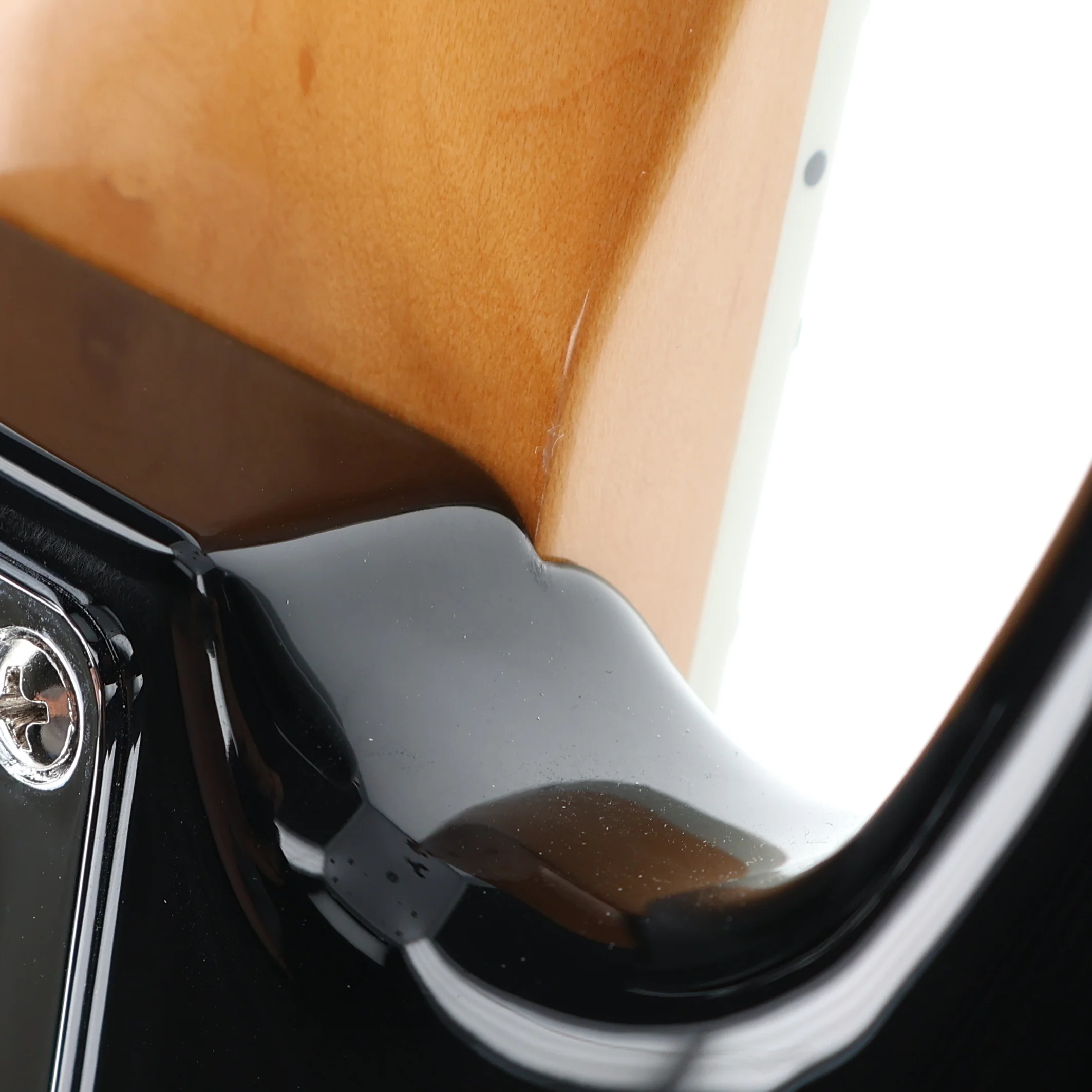 Fender Vintera III Early '70s Jazz Bass, Rosewood Fingerboard, Black (O1) (21921) - Image 7